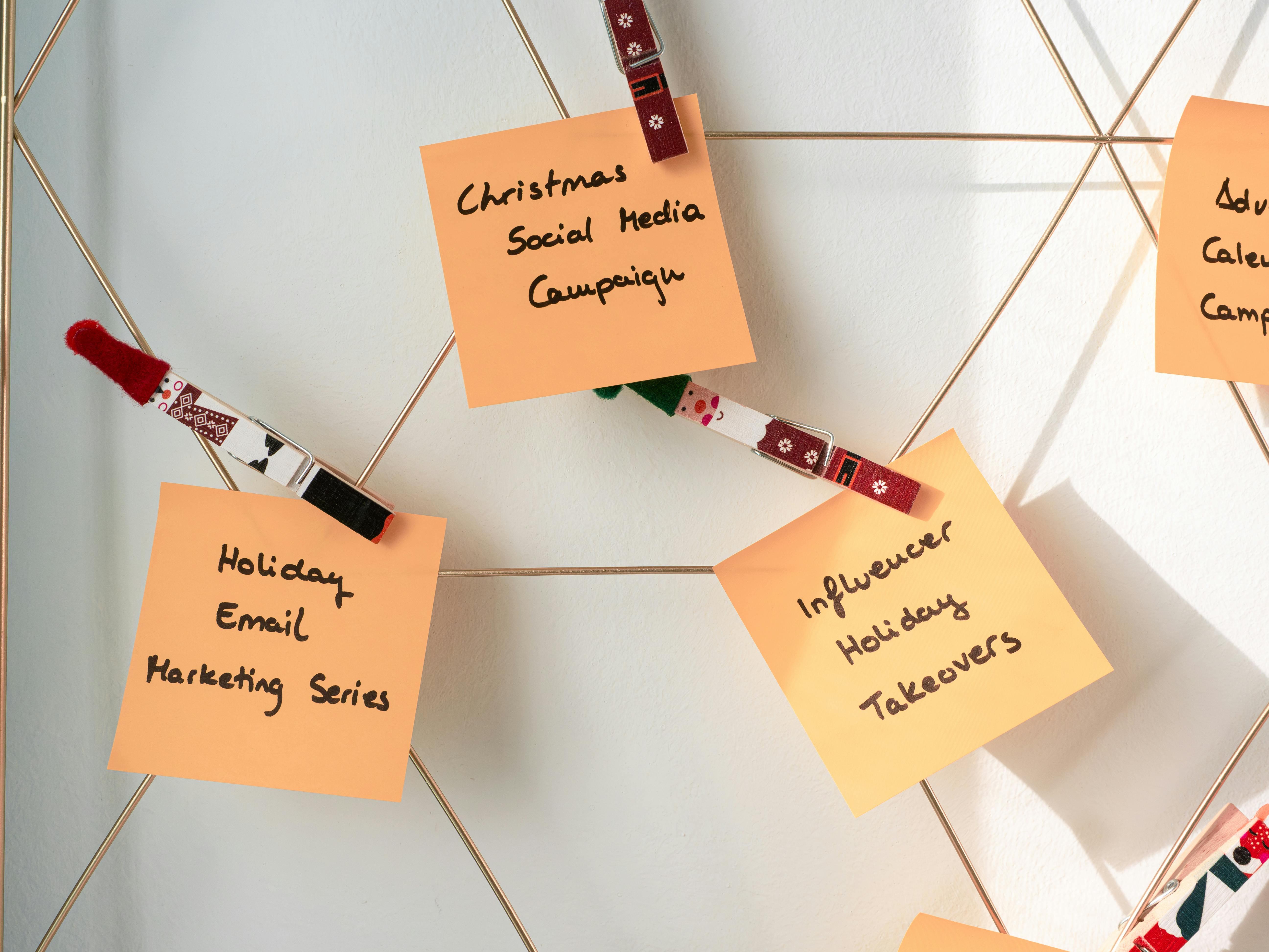 4 holiday marketing strategies featuring creator partnerships